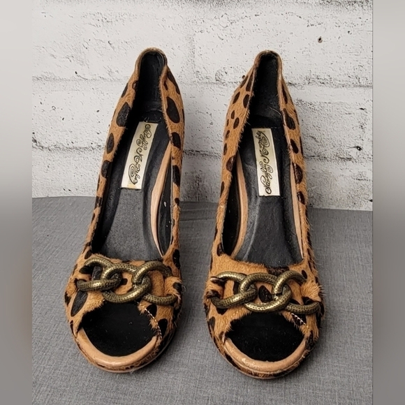 NAUGHTY Monday Faux Fur Leppard Print Peep Toe Platform Heel with Chain … - Picture 4 of 11